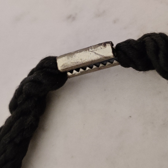 Rare Biche de Bere Poured Glass Hair Accessory - Picture 15 of 15